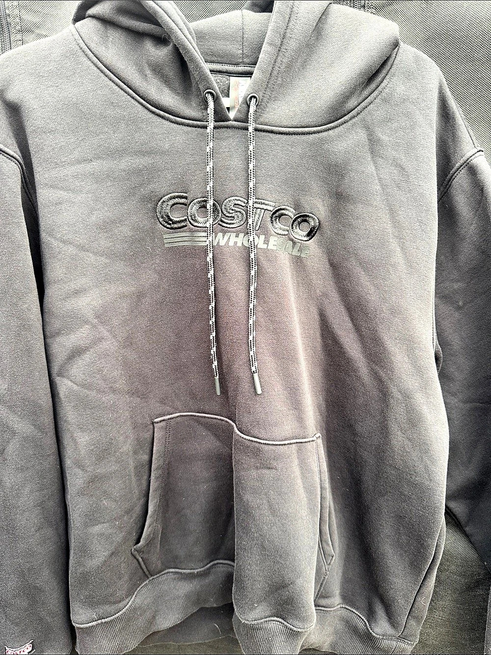Costco Wholesale Men's Gray Hoodie Size Large Like New